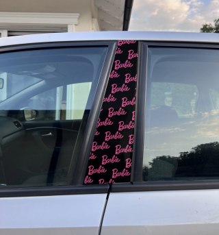Naklejka na słupek auta 1 Barbie Folia Premium GRATIS