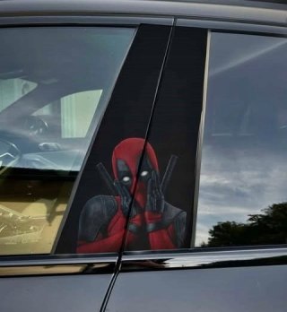 Naklejka na słupek auta Deadpool Folia Premium GRATIS