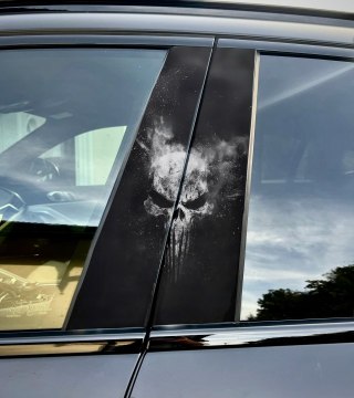 Naklejka na słupek auta Punisher 3 Folia Premium GRATIS