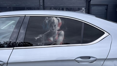 Folia na Szyby Samochodowe - One Way Vision Premium Harley Quinn GRATIS