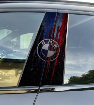 Naklejka na słupek auta BMW Logo Folia Premium GRATIS